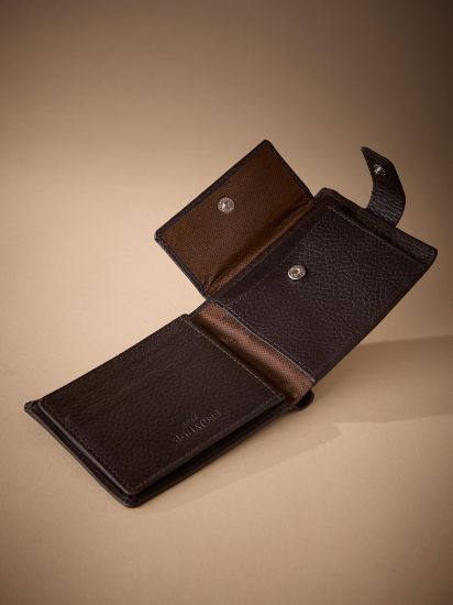 Picture of Leather wallet 